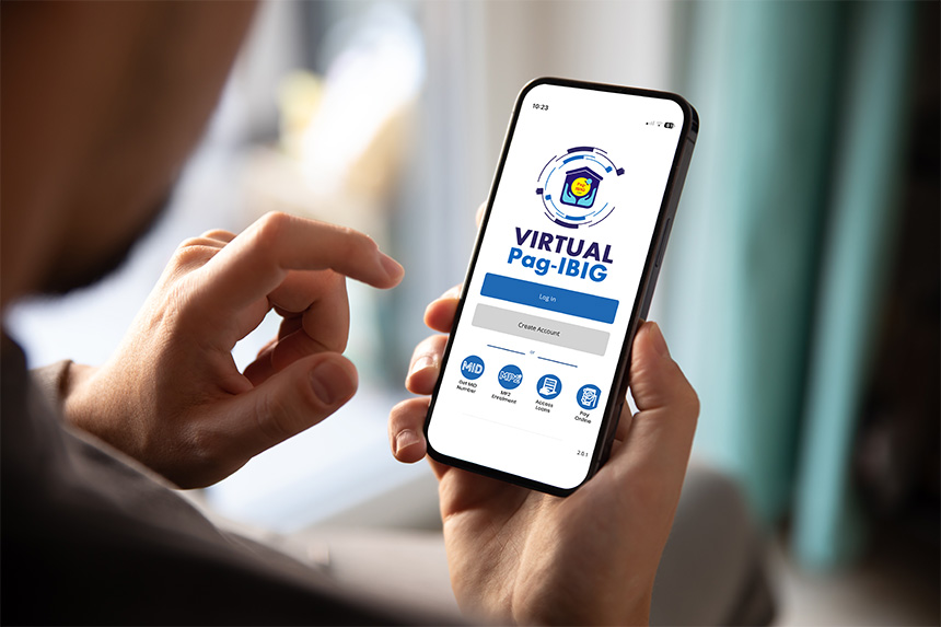 Man using a smartphone to access Virtual Pag-IBIG